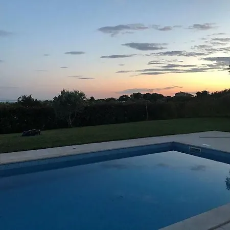 Meli Comfortable Villa *