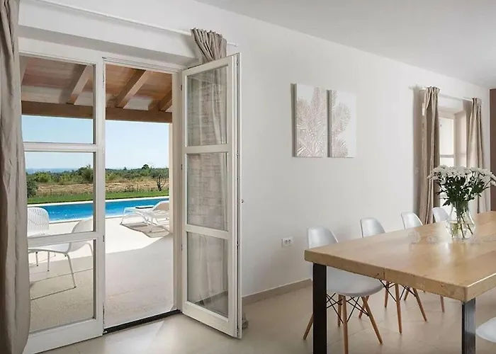 Meli Comfortable Villa